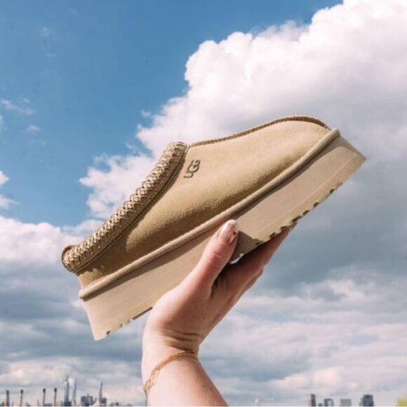 Ugg Women's Tazz Platform Slipper Sand - Picture 7 of 7